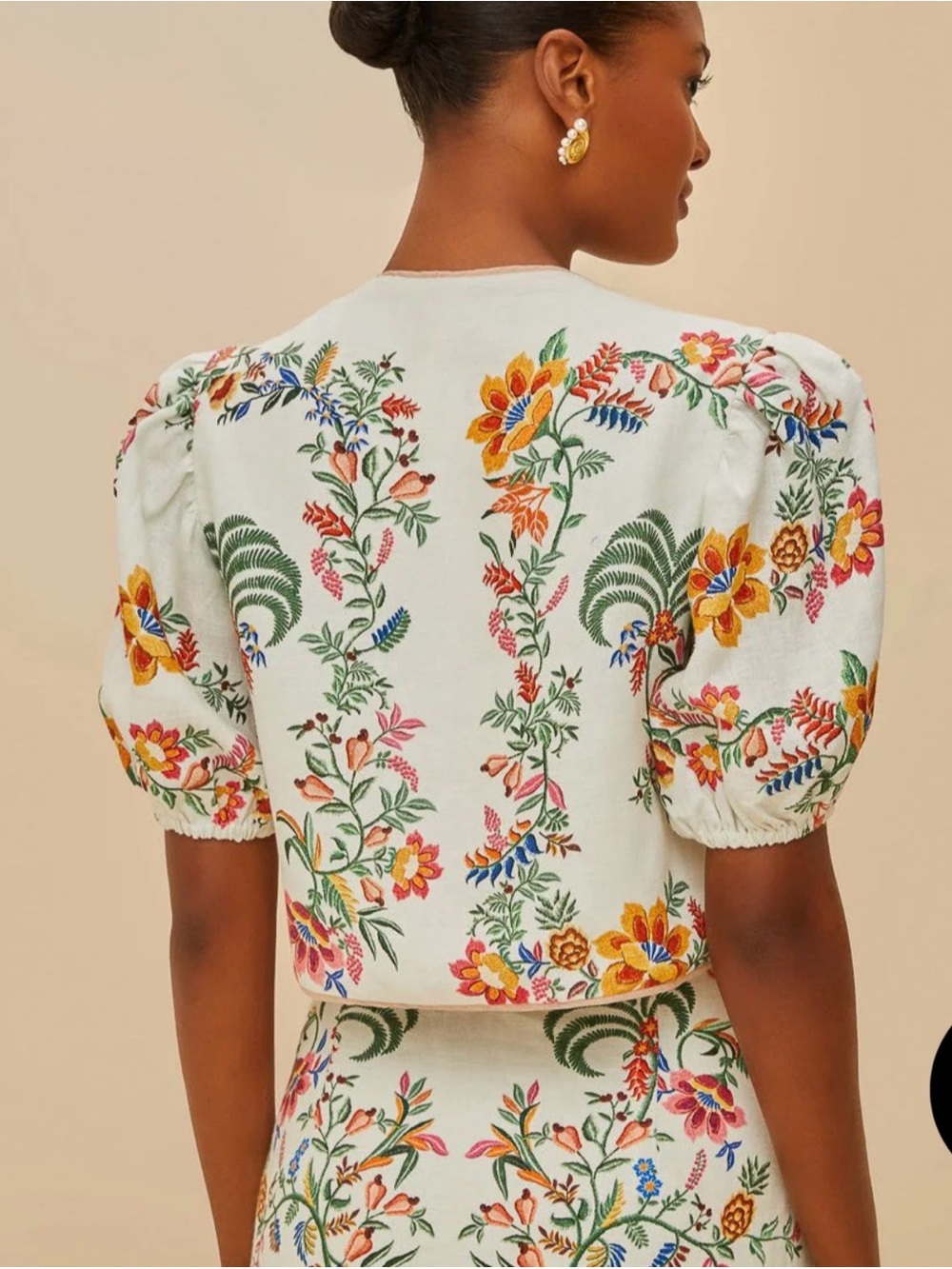 FARM RIO Blouse NWT - Design: Delicate Forest Scarves - Picture 2 of 7